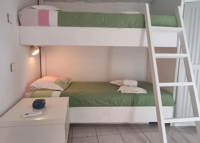 בית נופש Blue Note House אסוס